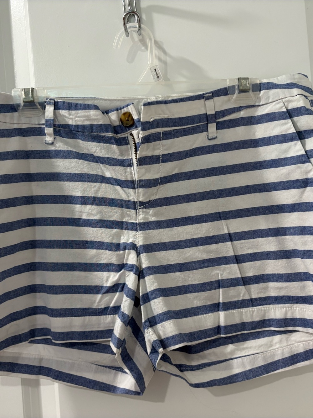 Old Navy White and Blue Striped Women’s Shorts